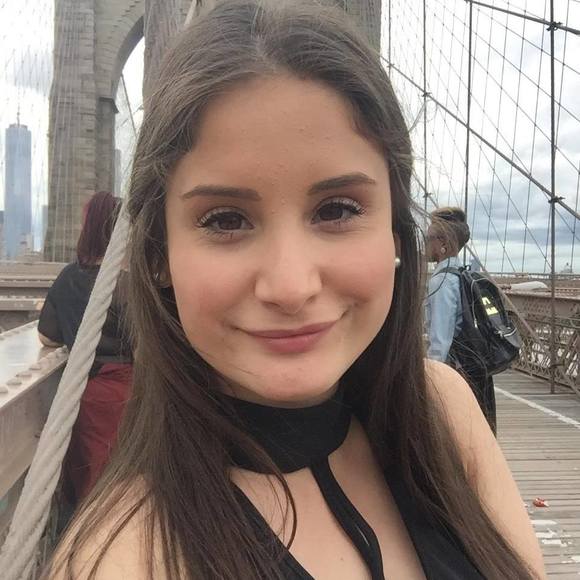 Meet your Posher, Carol - Picture 1 of 1